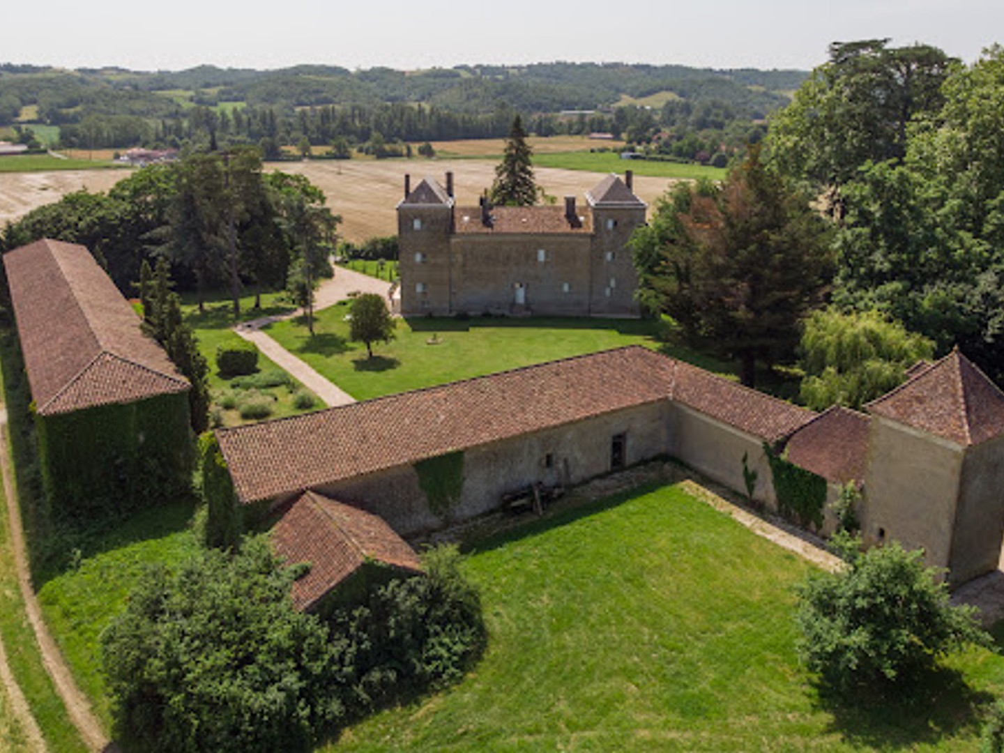 Maison à vendre - 18 pièces - 597m2 - Seissan (32260)