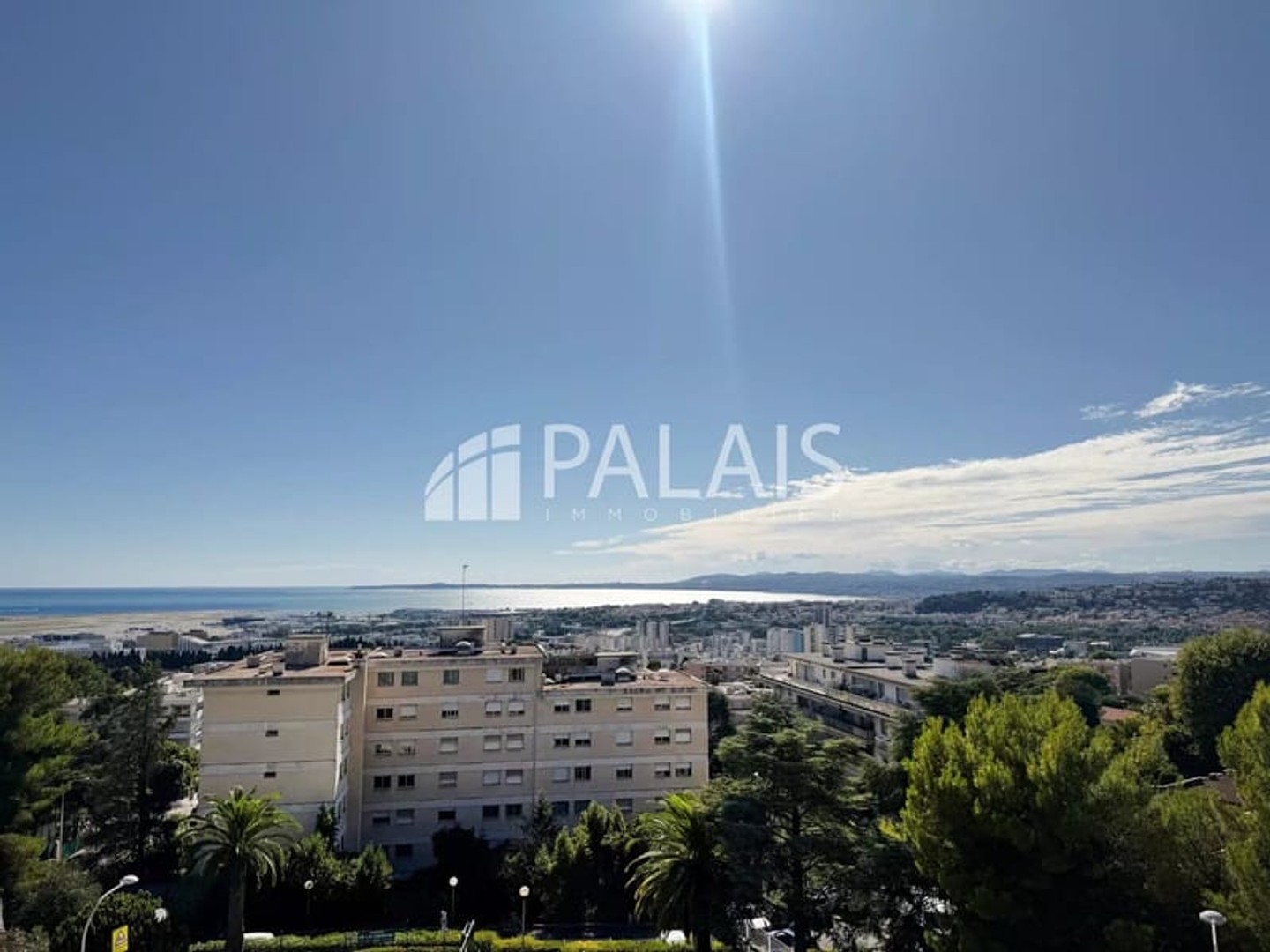 Appartement à vendre - 3 pièces - 65m2 - Nice (06200)