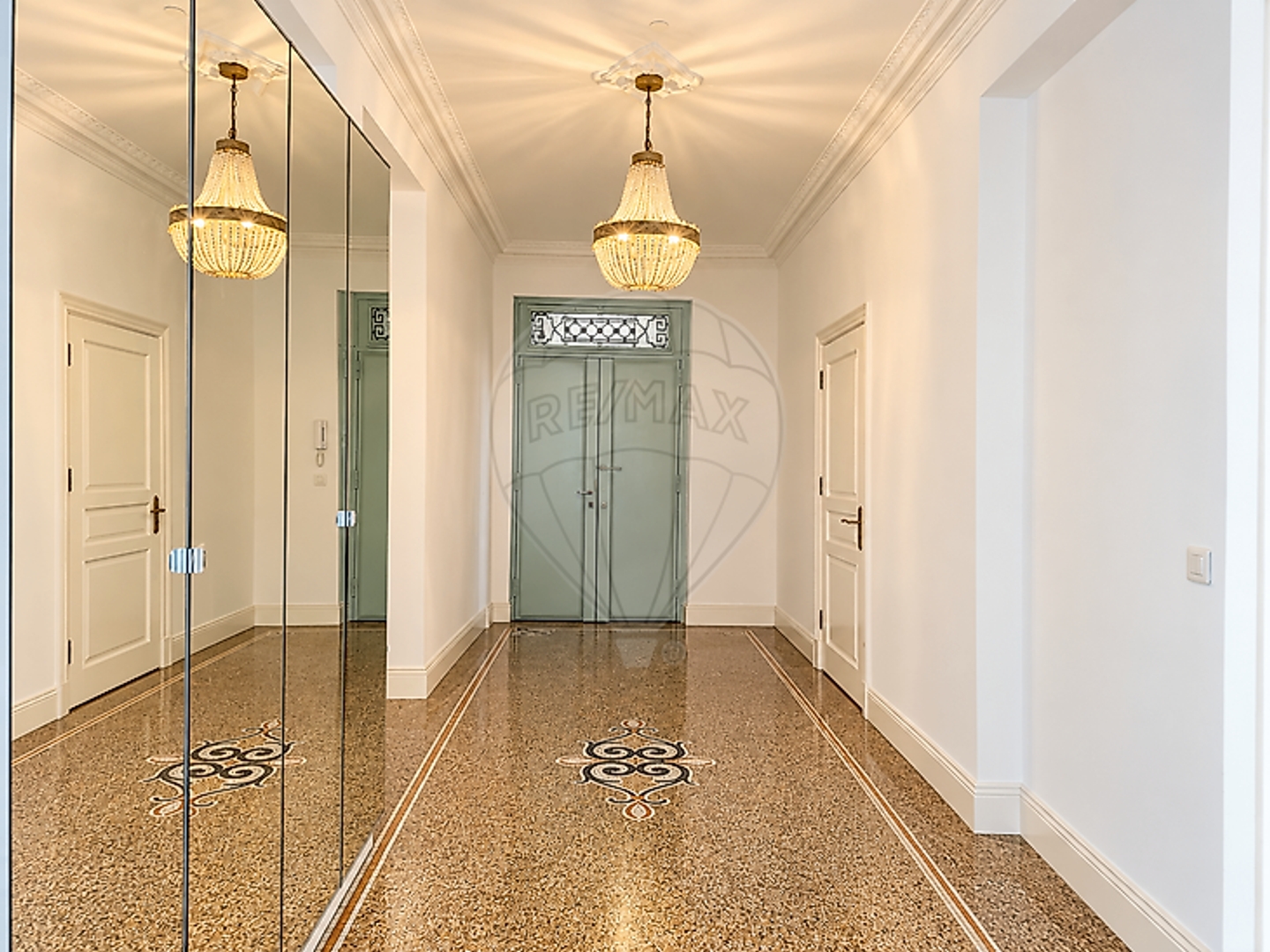 Appartement à vendre - 4 pièces - 115m2 - Nice (06200)