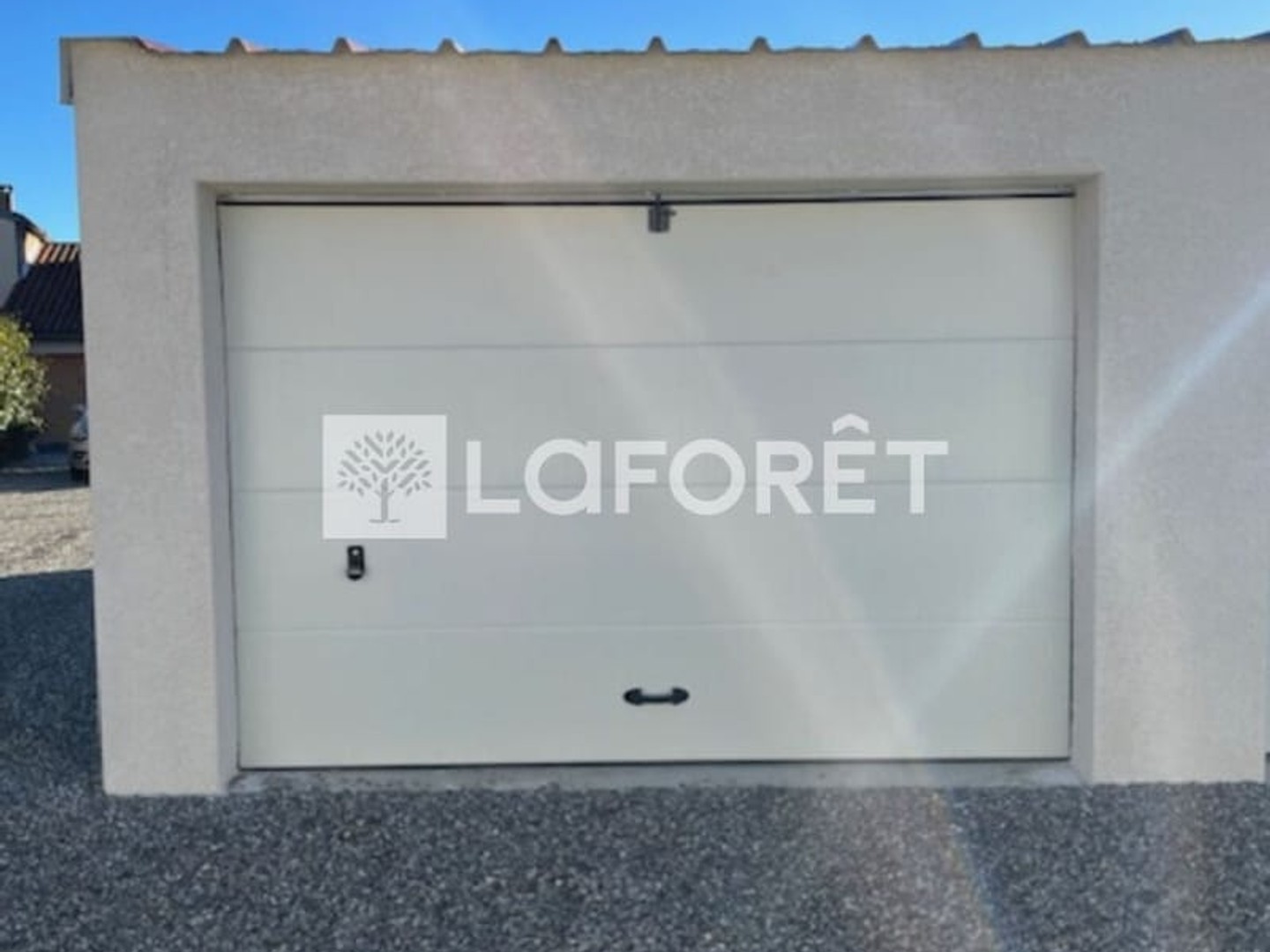 Parking / garage / box à vendre - 24m2 - Verniolle (09340)