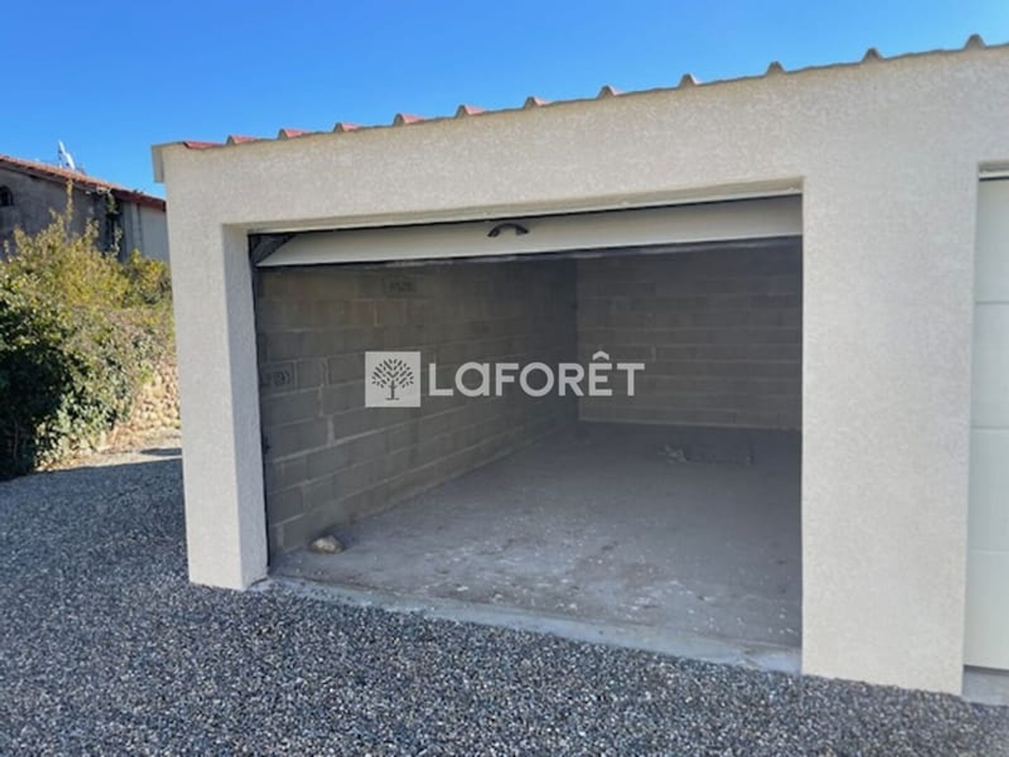 Parking / garage / box à vendre - 24m2 - Verniolle (09340)