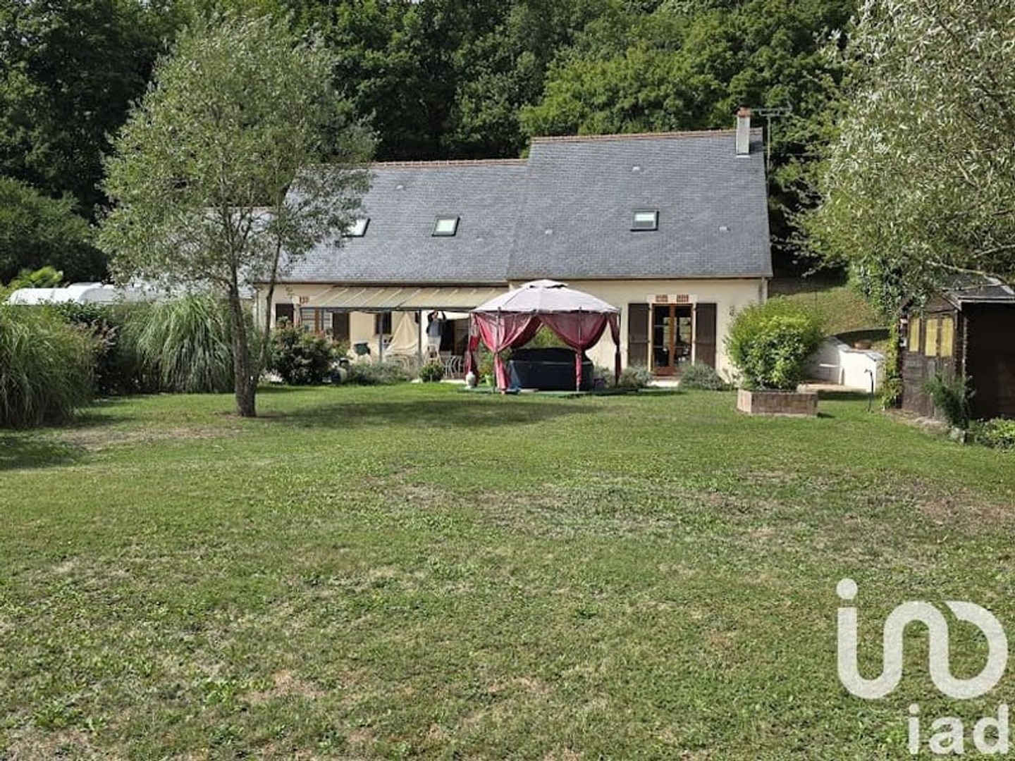 Maison à vendre - 7 pièces - 235m2 - Blois (41000)