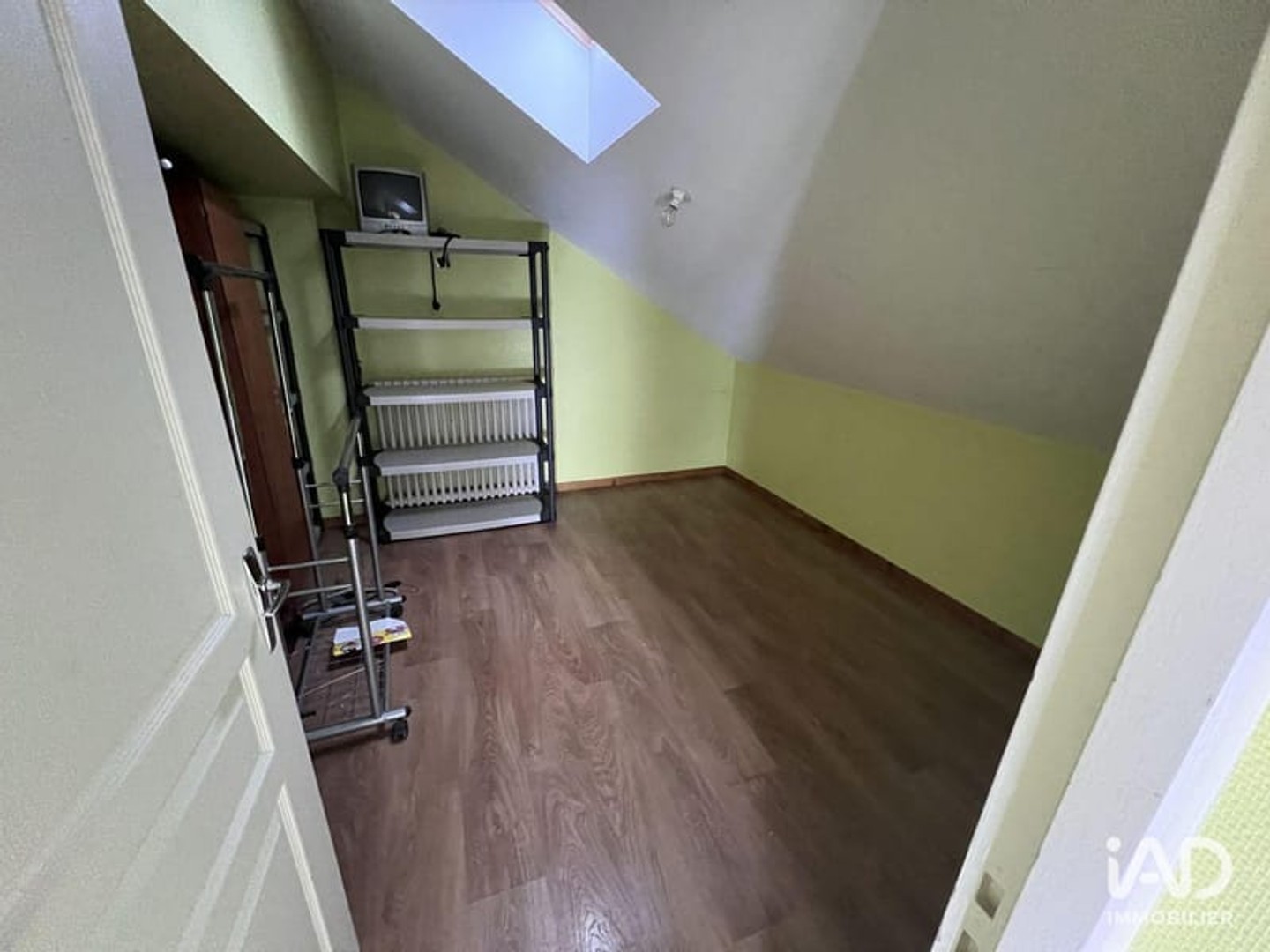 Magasin à vendre - 550m2 - Nouzerines (23600)