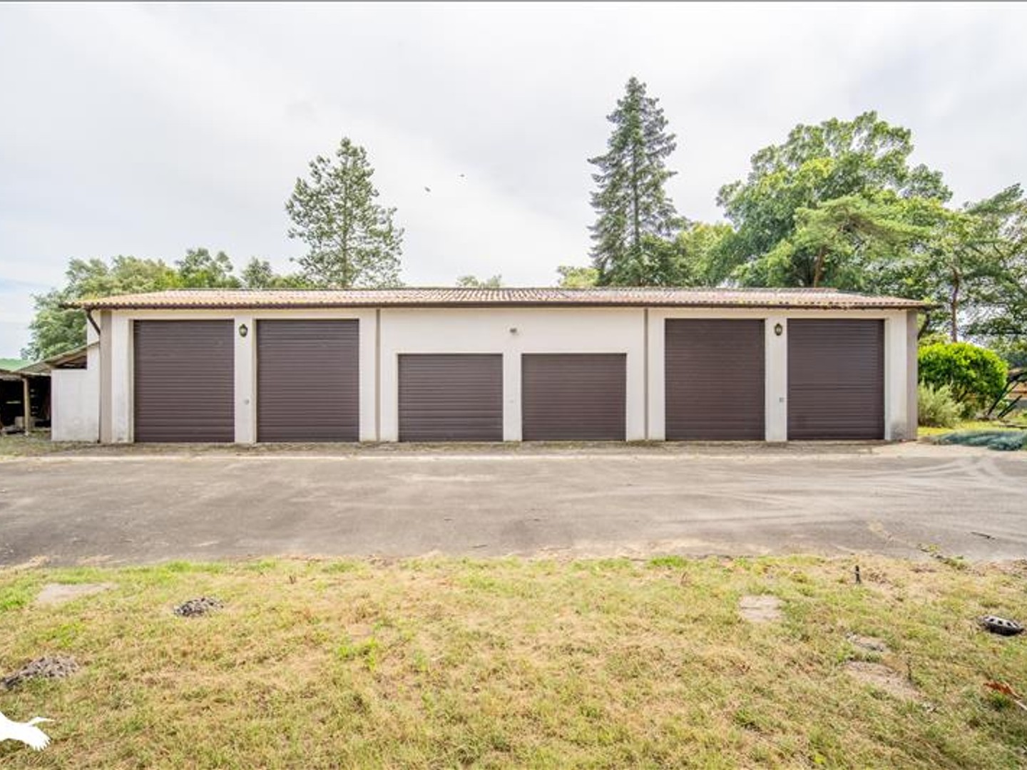 Parking / garage / box à vendre - 165m2 - Magescq (40140)