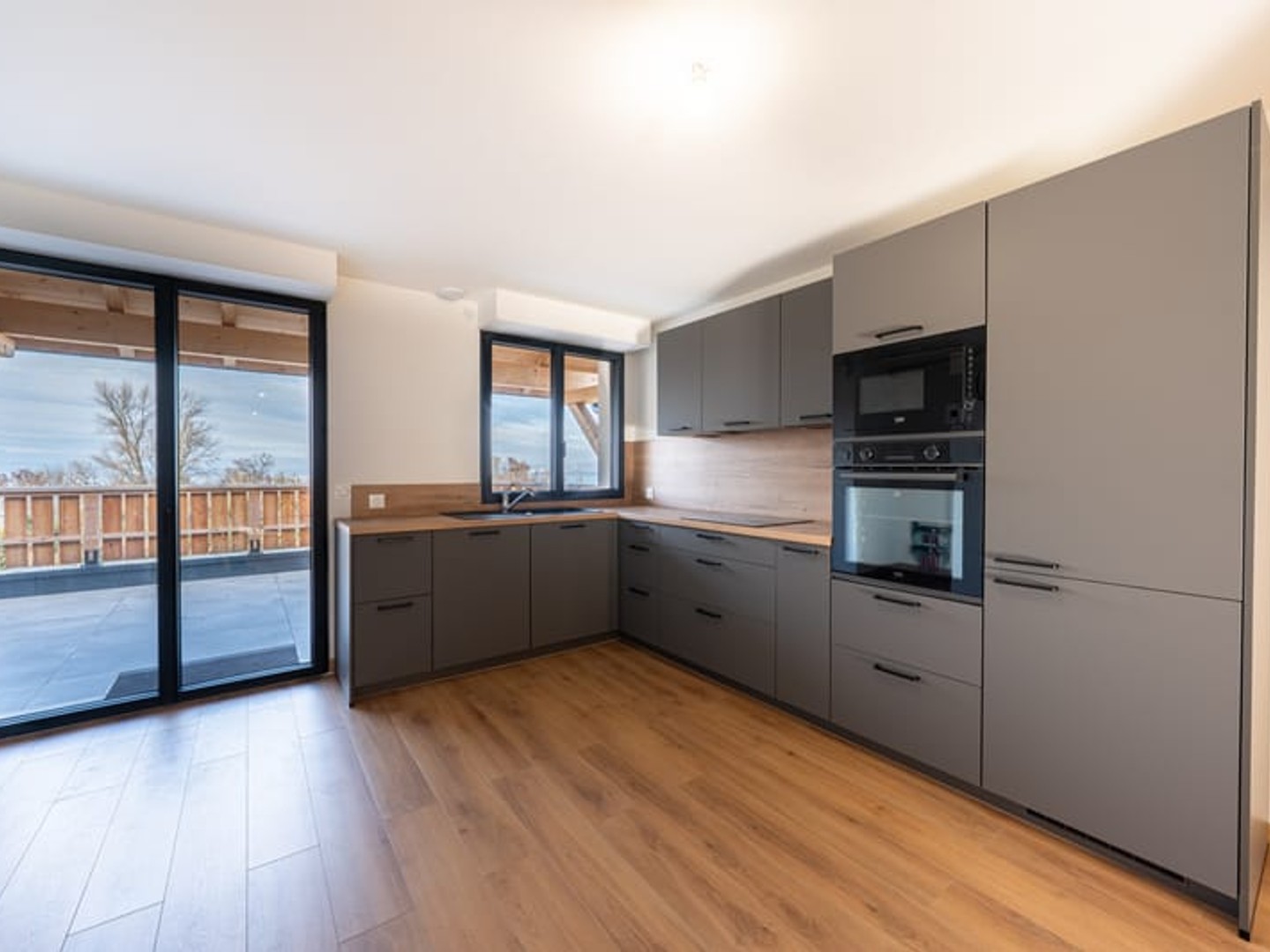 Appartement à vendre - 5 pièces - 101m2 - Publier (74500)
