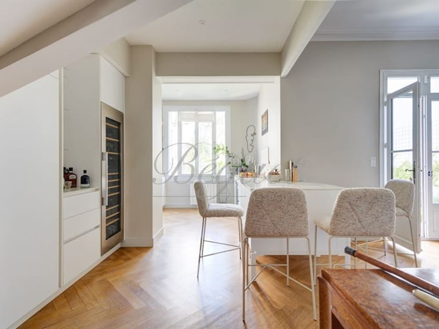 Maison à vendre - 10 pièces - 262m2 - Tours (37000)