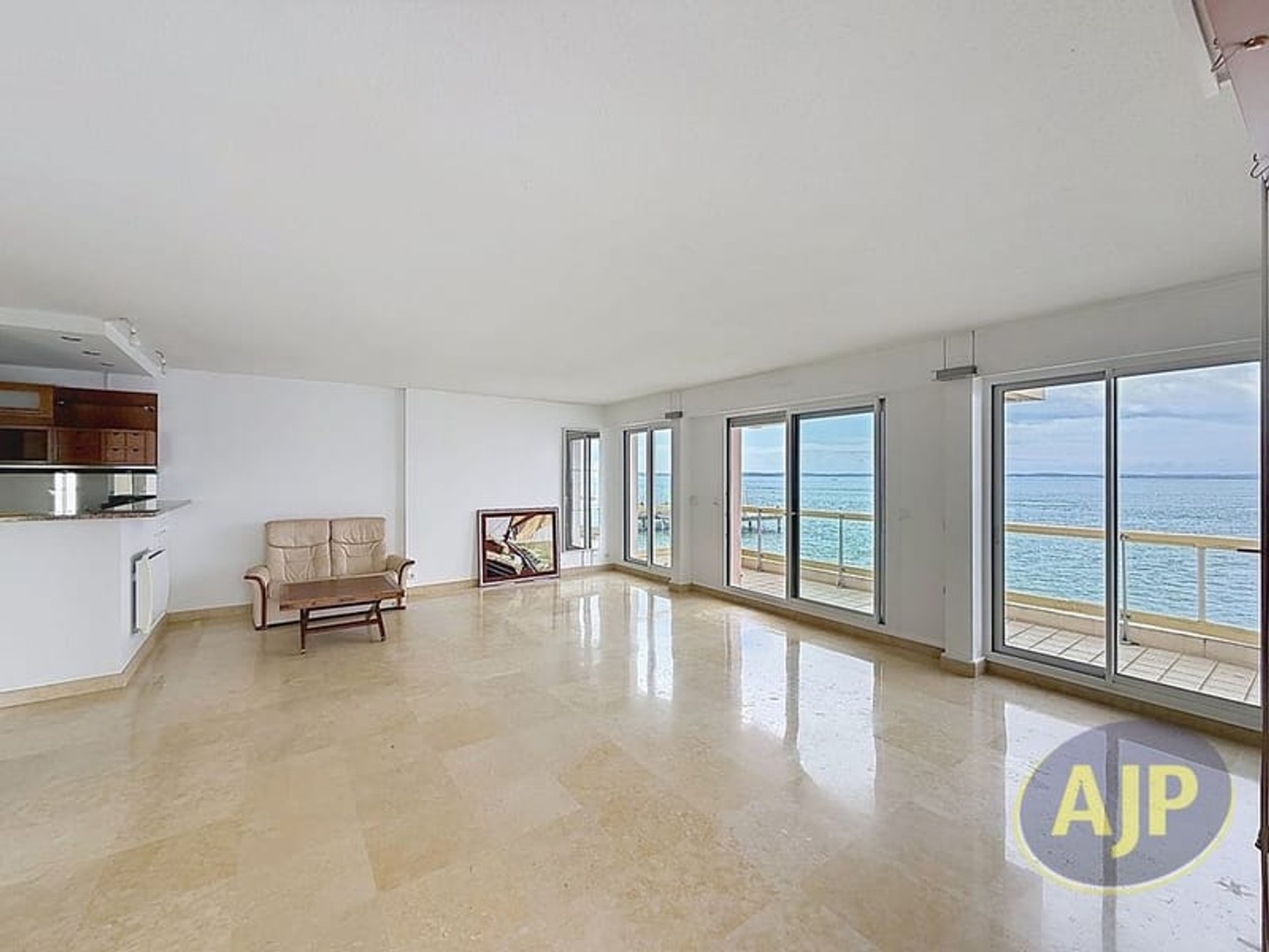 Appartement à vendre - 3 pièces - 84m2 - Arcachon (33120)