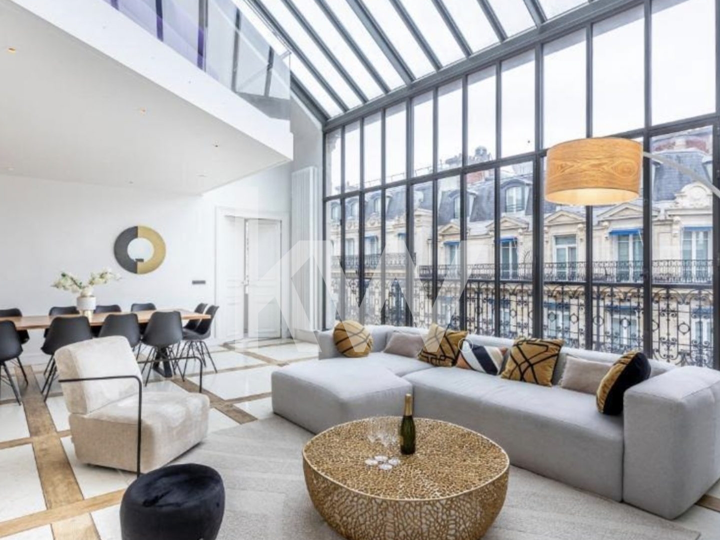 Appartement 7 pièces 320 m²