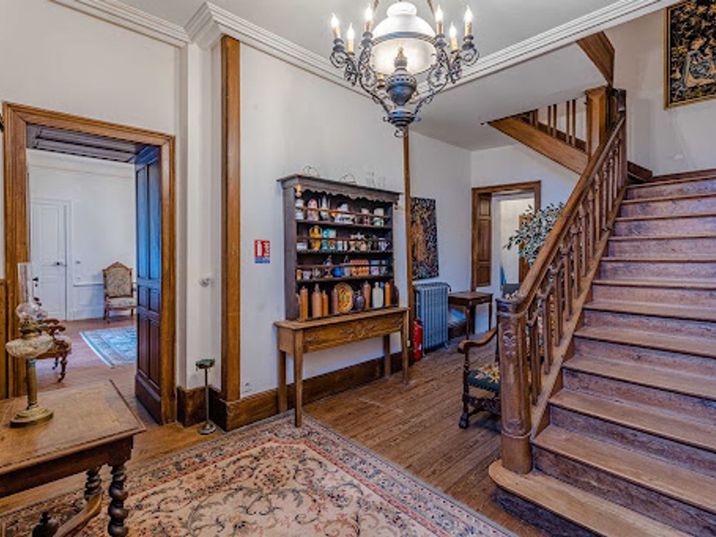 Maison à vendre - 17 pièces - 404m2 - Isigny-Le-Buat (50540)