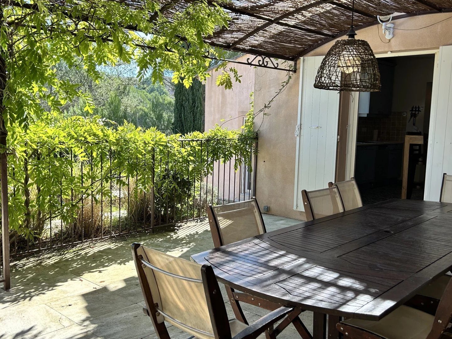 Maison à vendre - 6 pièces - 180m2 - Mallemort (13370)