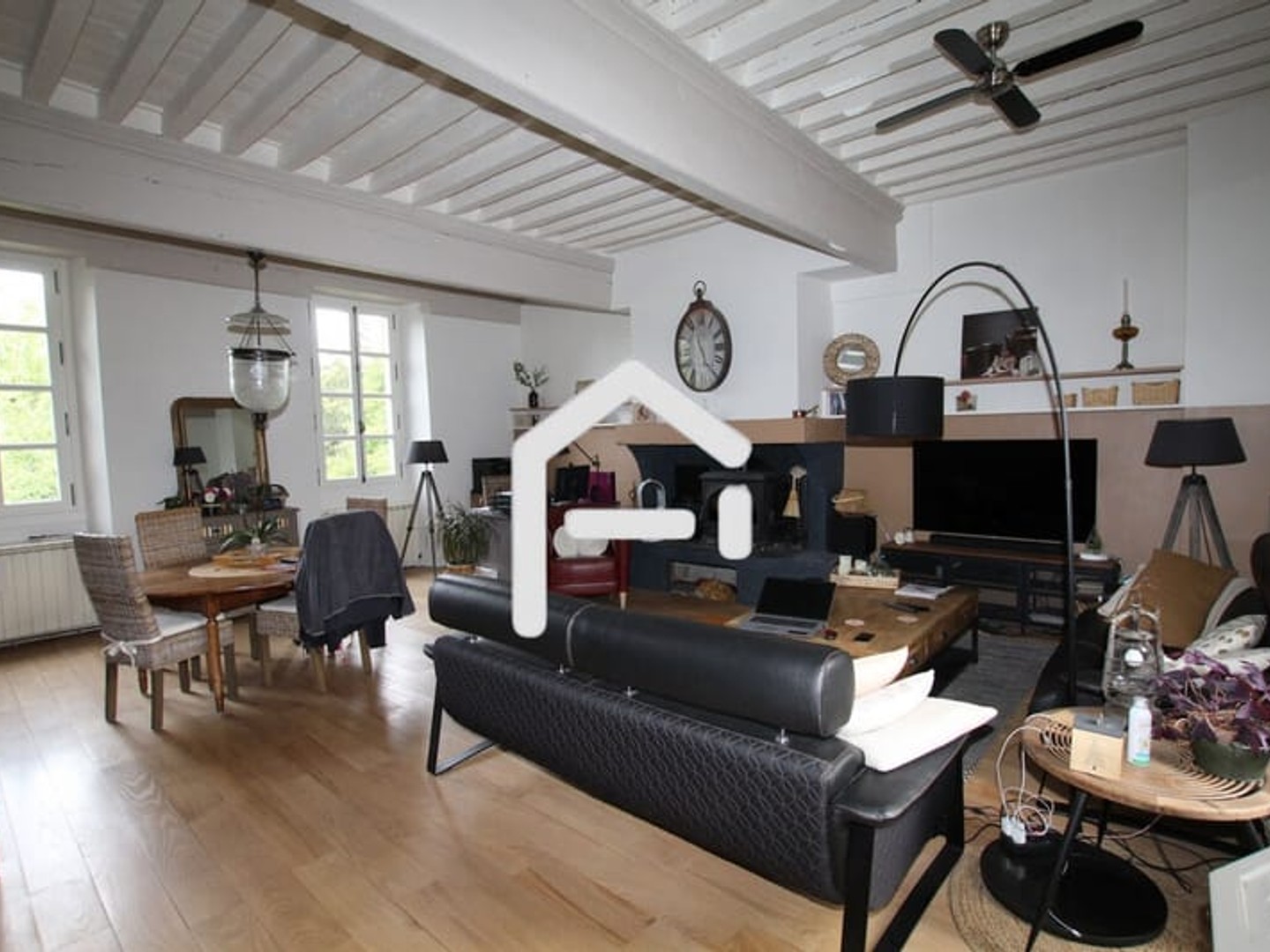 Maison à vendre - 22 pièces - 840m2 - Saint-Paul-De-Jarrat (09000)