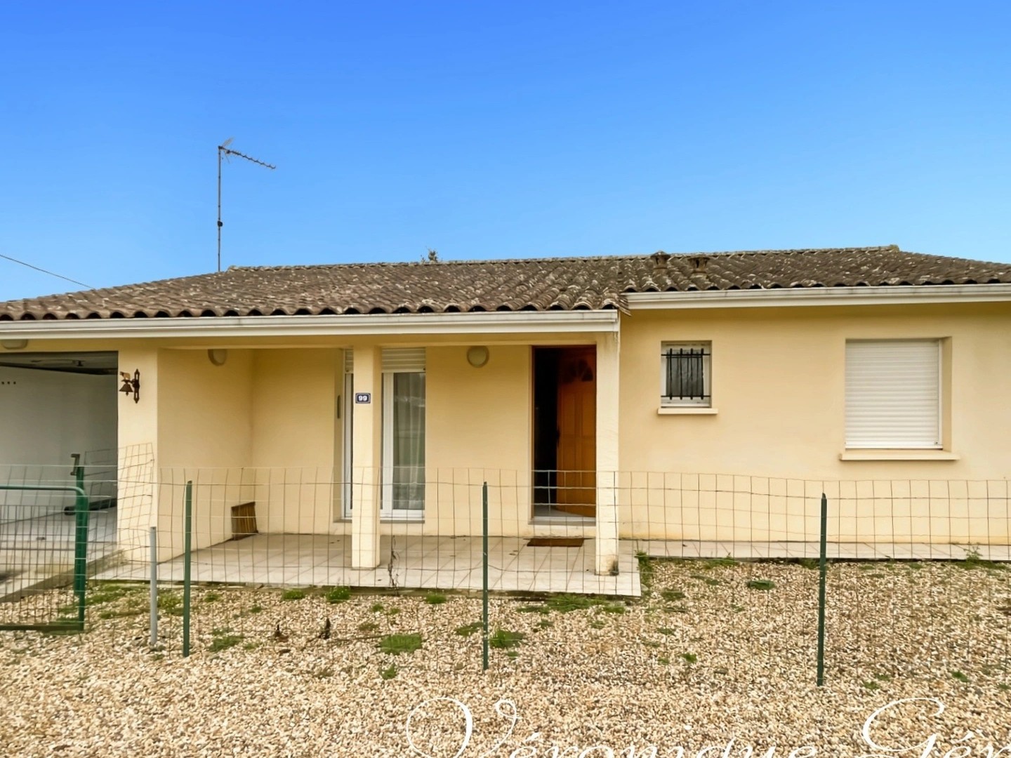 Maison à vendre - 4 pièces - 77m2 - Gours (33660)