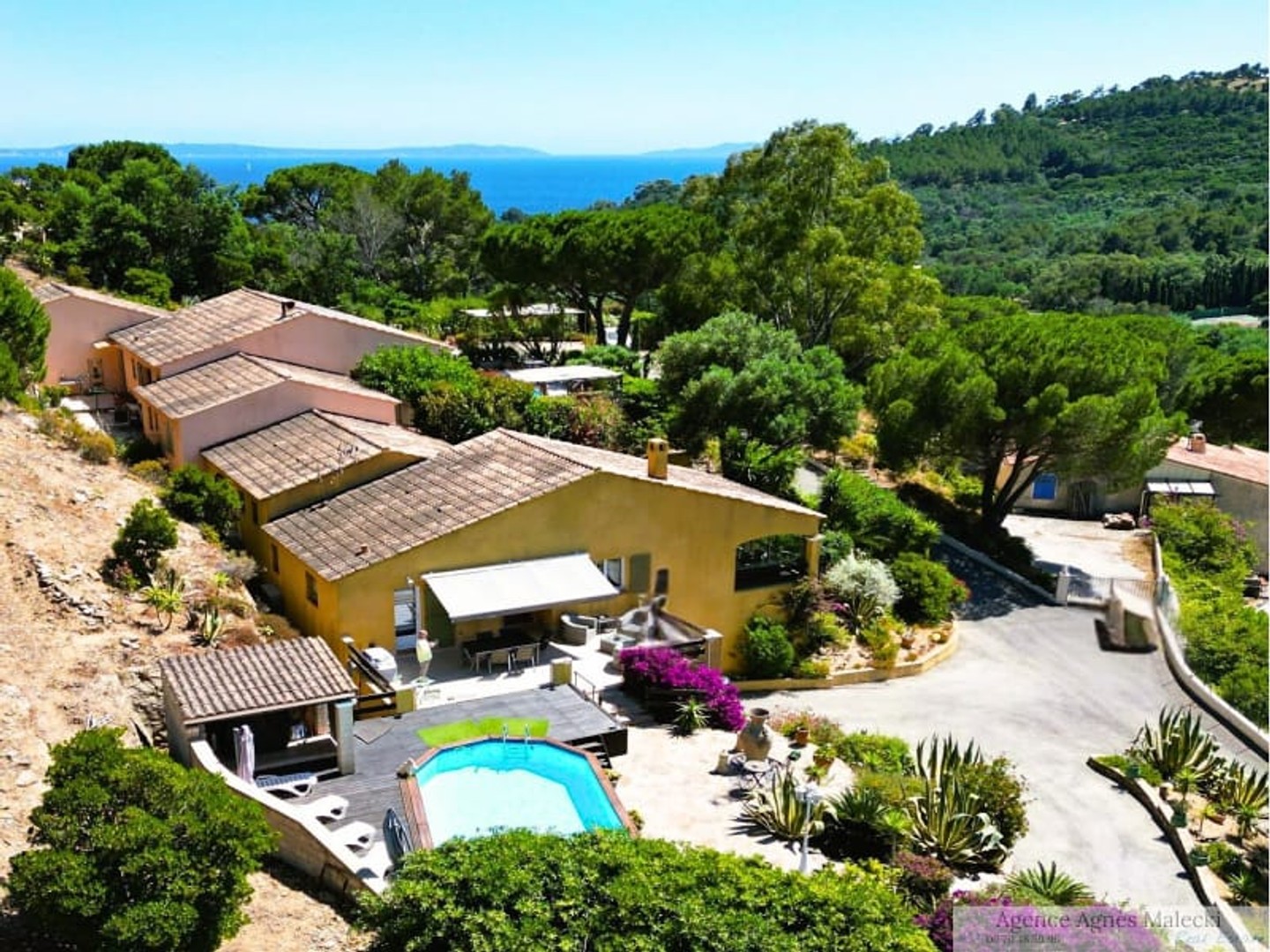 Propriété 5 pièces 130 m²