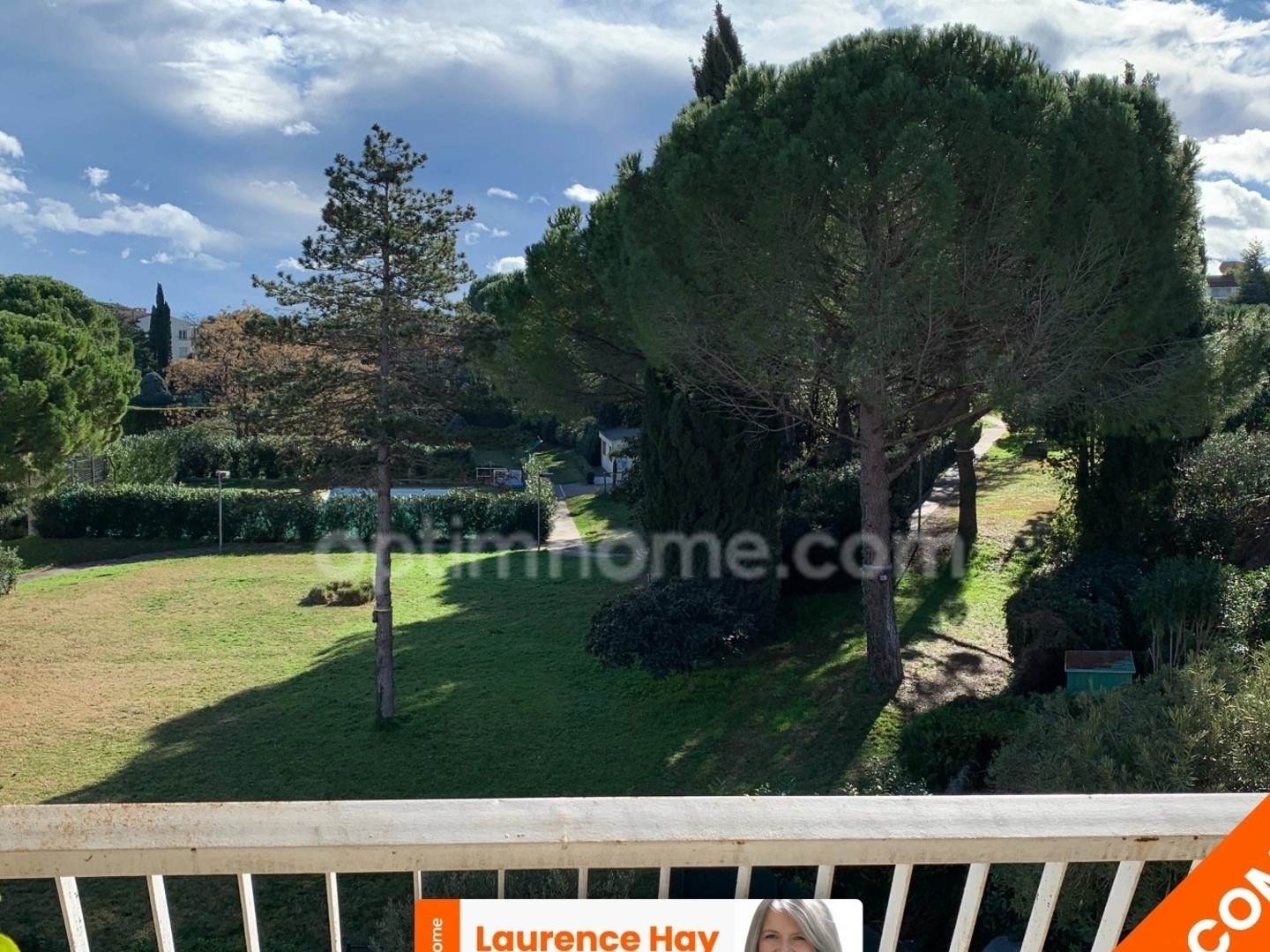 Appartement - 5 pièces 110M2- Sans vis-à-vis - Dernier étage - Vue parc - Cave - Parking - Piscine - Tennis - Parc - Proche Parc Montcalm - Ligne 5 Tramway