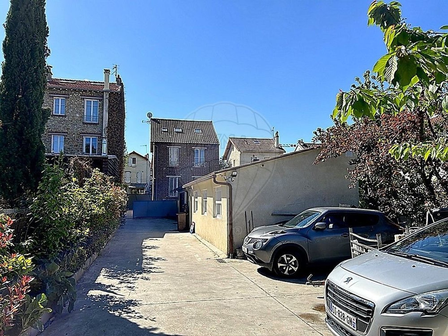 Maison à vendre - 13 pièces - 607m2 - Colombes (92700)
