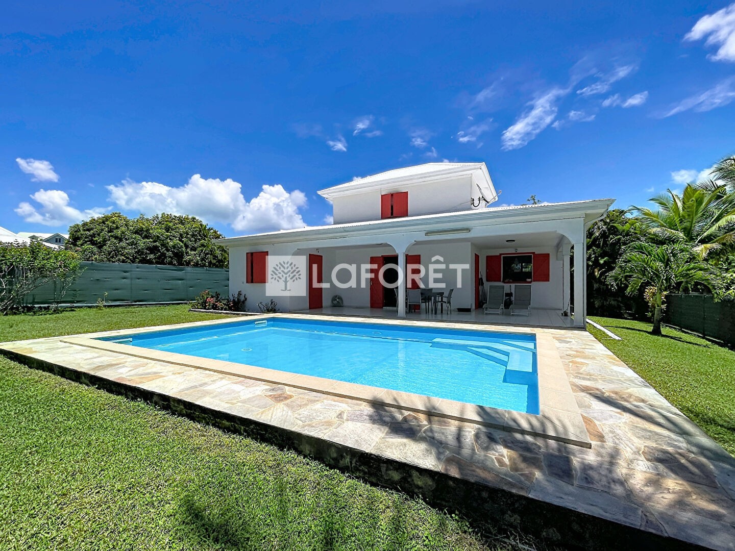 Maison à vendre - 5 pièces - 102m2 - Baie-Mahault (97122)