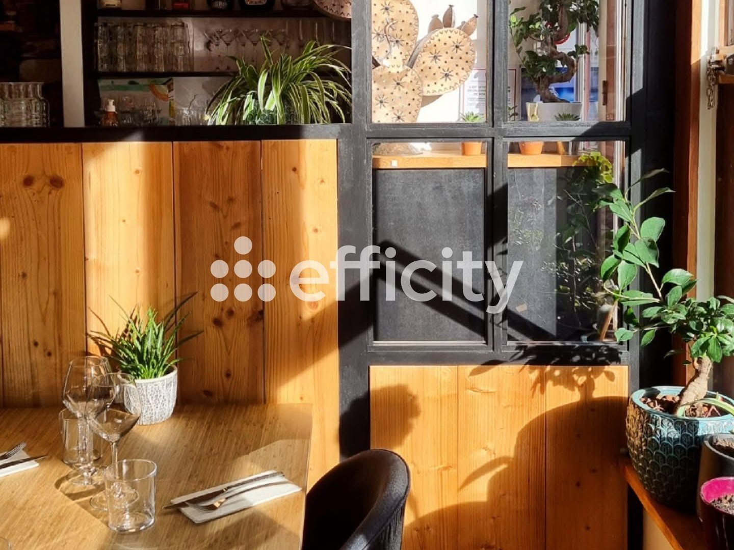 Locaux à vendre - 75m2 - Nantes (44000)