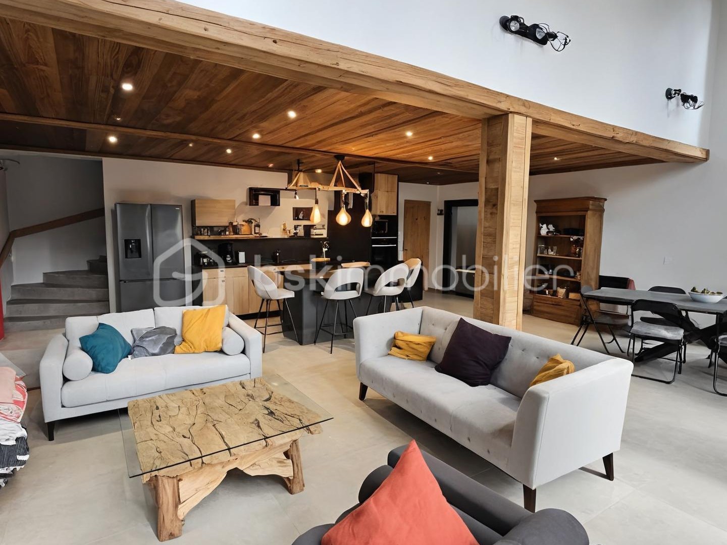 Maison 5 pièces 198 m²