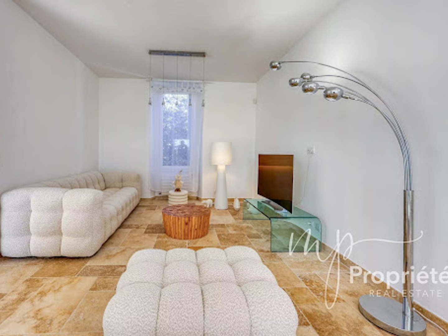 Maison à vendre - 5 pièces - 144m2 - Bormes-Les-Mimosas (83230)