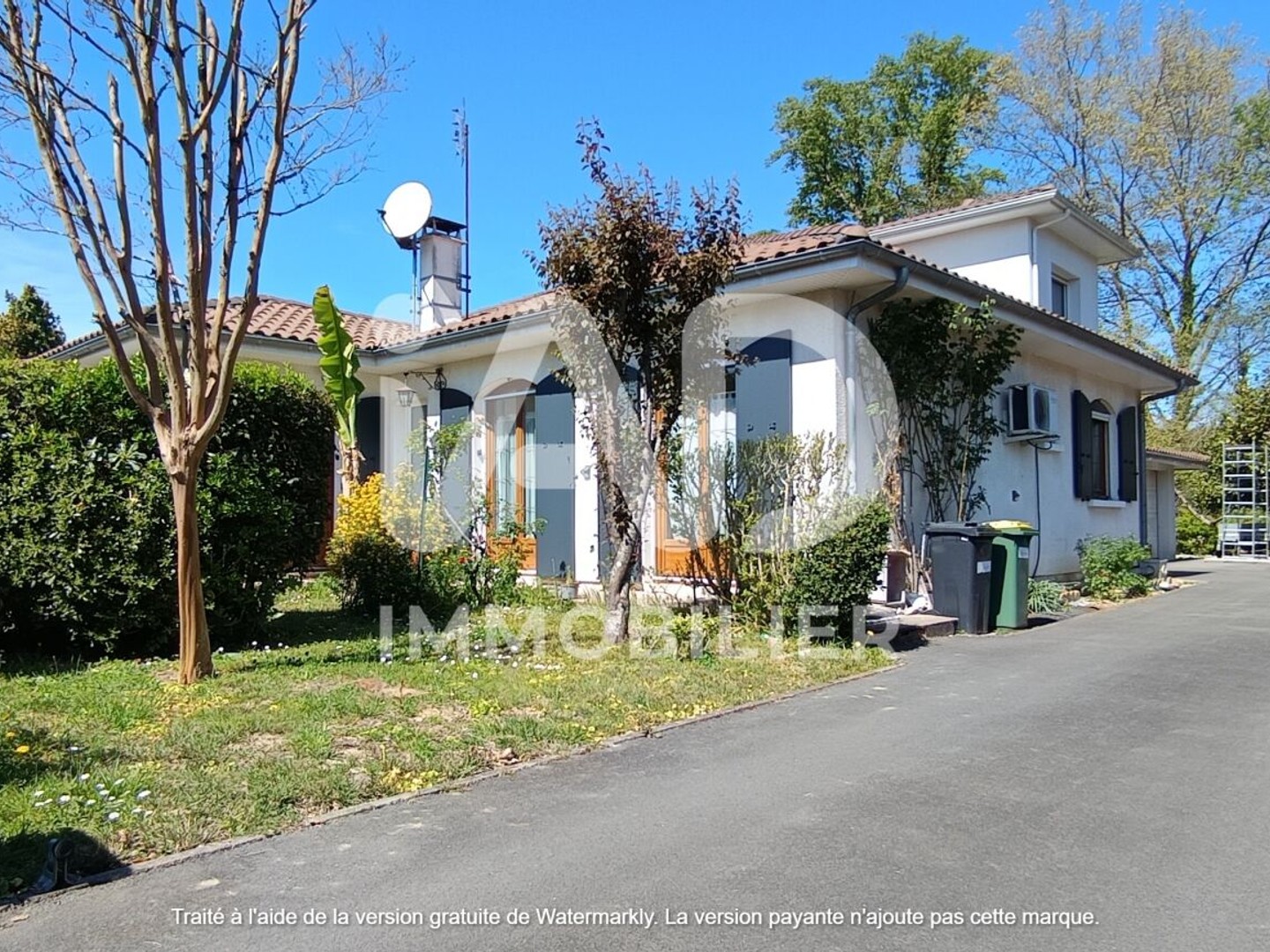 Maison à vendre - 6 pièces - 150m2 - Artigues-Près-Bor... (33370)
