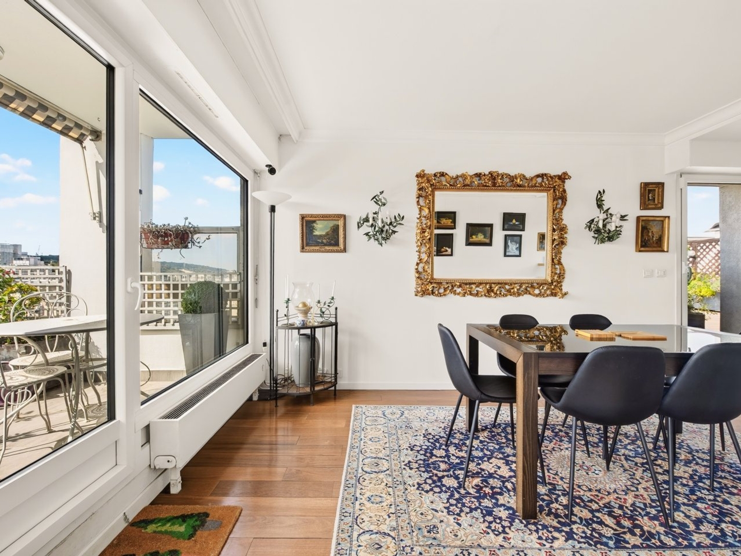 Appartement à vendre - 6 pièces - 148m2 - Boulogne-Billancourt (92100)