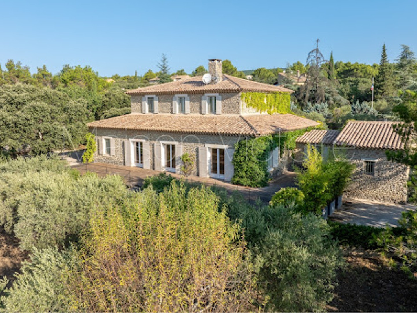 Maison 7 pièces 238 m²