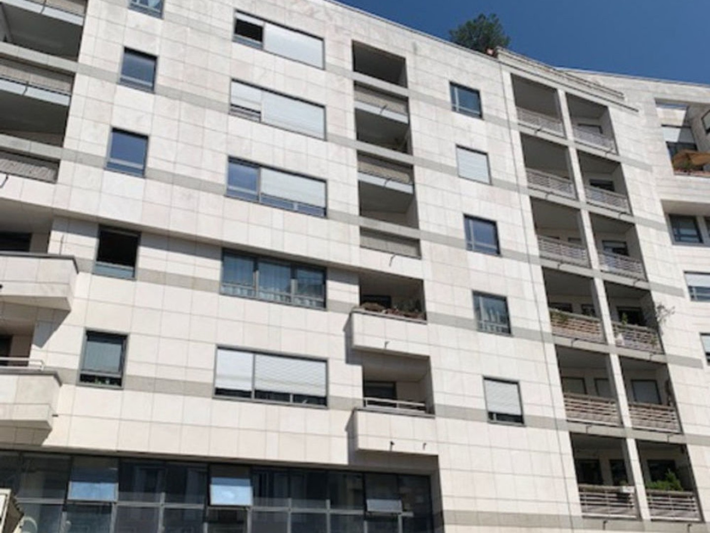 Locaux à vendre - 62m2 - Paris 20e (75020)