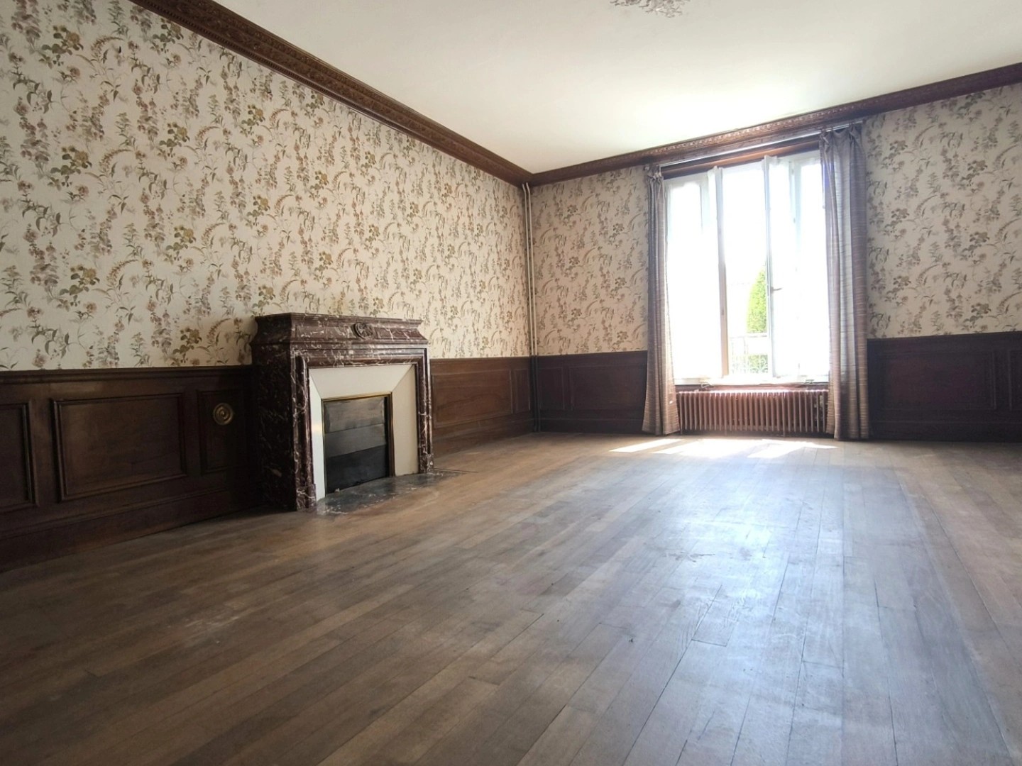 Maison à vendre - 6 pièces - 146m2 - Saint-Fraigne (16140)