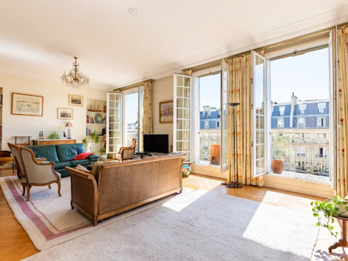 Appartement 7 pièces 215 m²