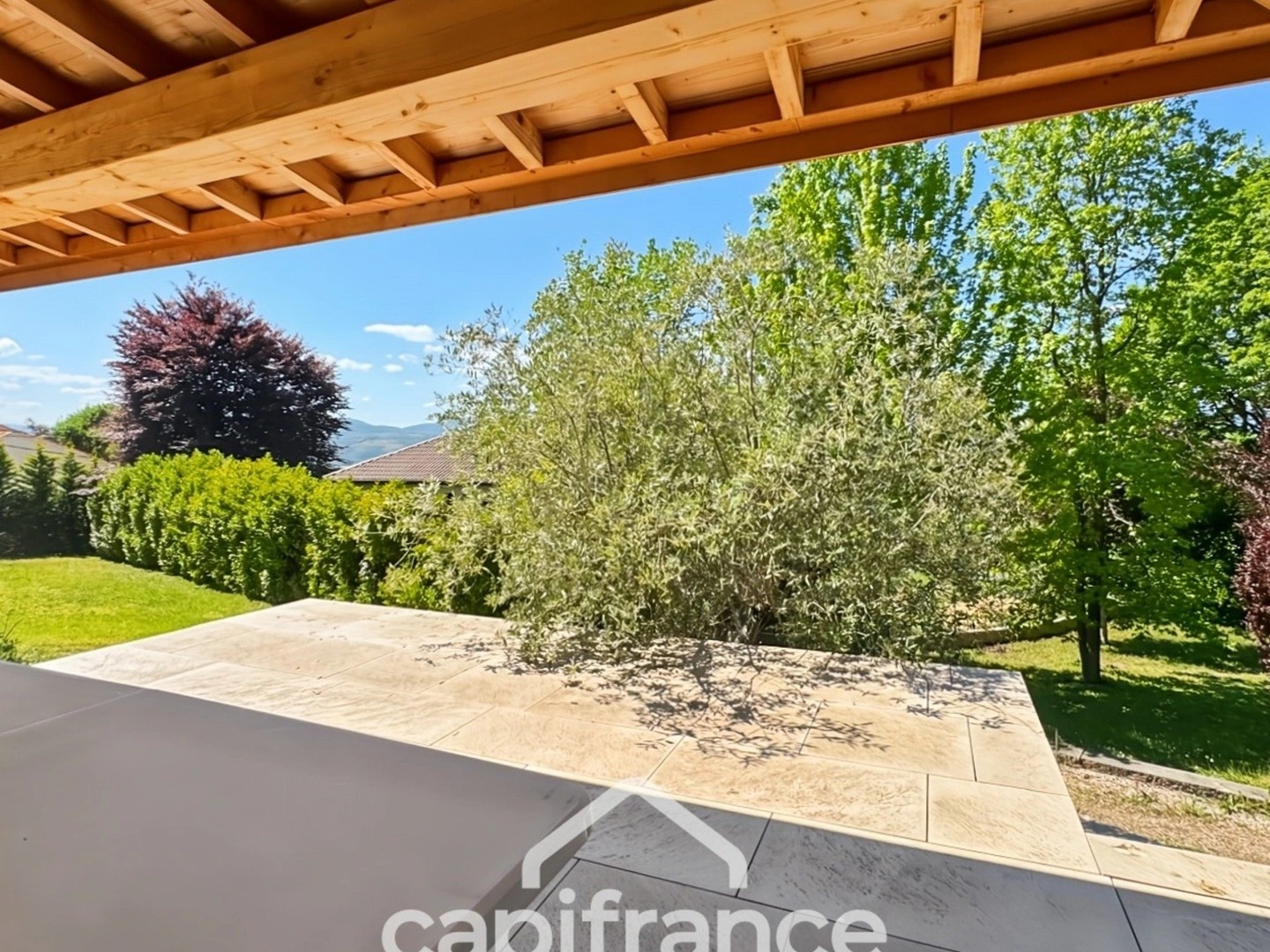 Maison à vendre - 7 pièces - 128m2 - Salaise-Sur-Sanne (38150)