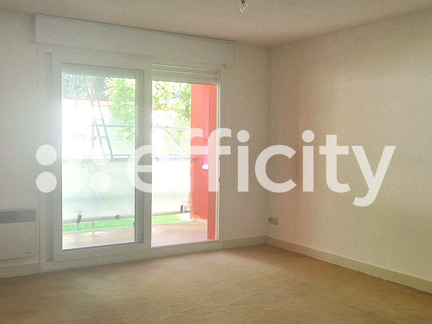 Appartement à vendre - 3 pièces - 59m2 - Saintes (17100)