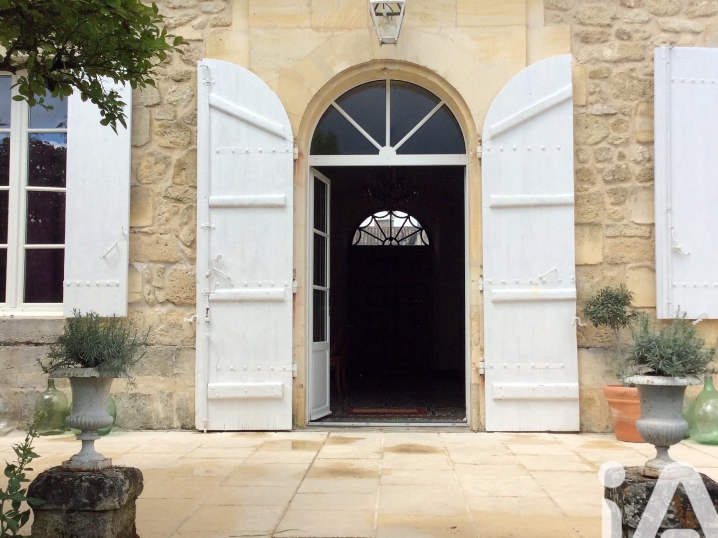 Maison à vendre - 7 pièces - 258m2 - Villefranche-De-L... (24610)