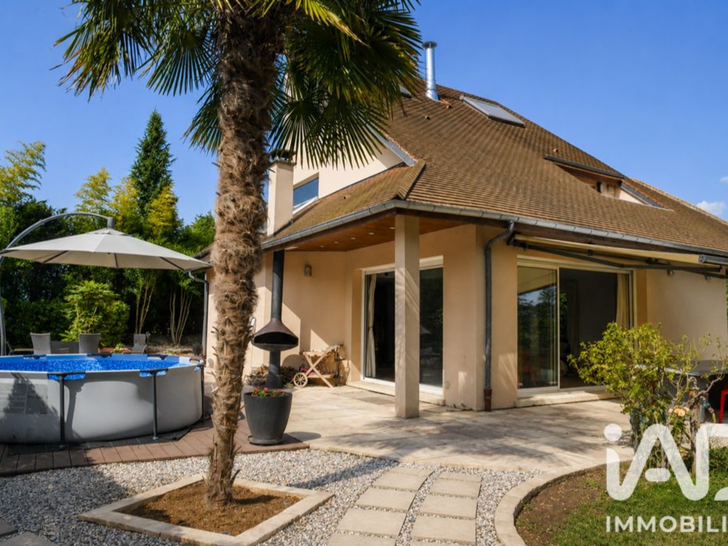 Villa 5 pièces 240 m²