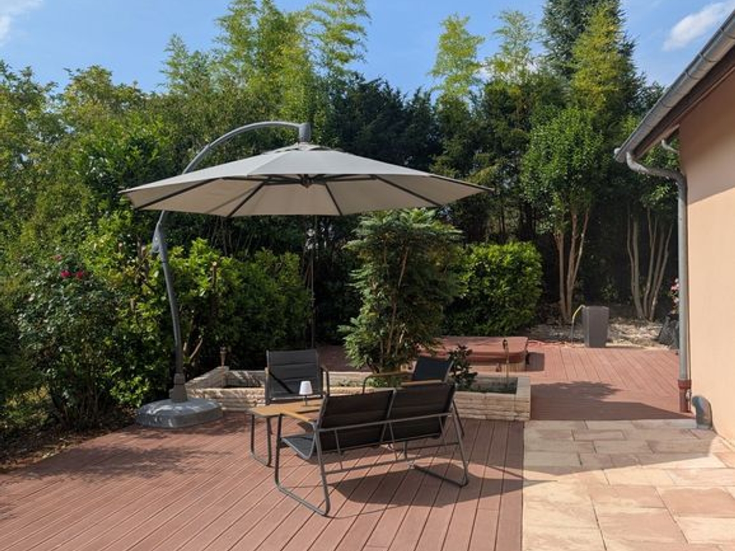 Maison à vendre - 5 pièces - 240m2 - Villennes-Sur-Seine (78670)