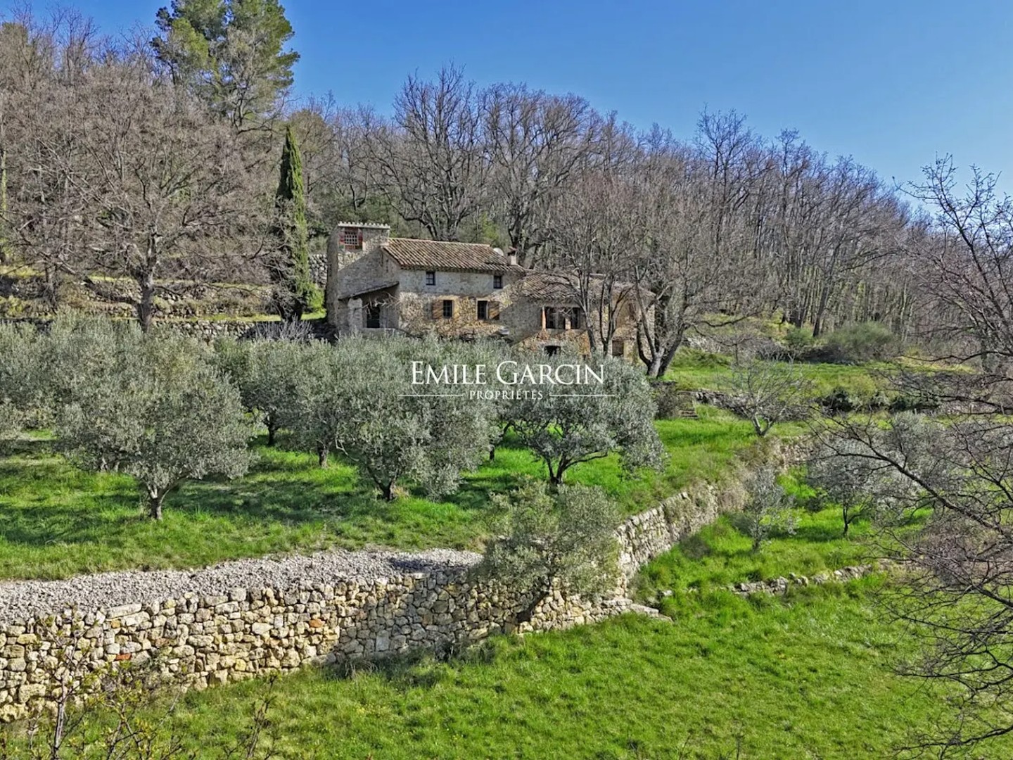 Maison 5 pièces 195 m²