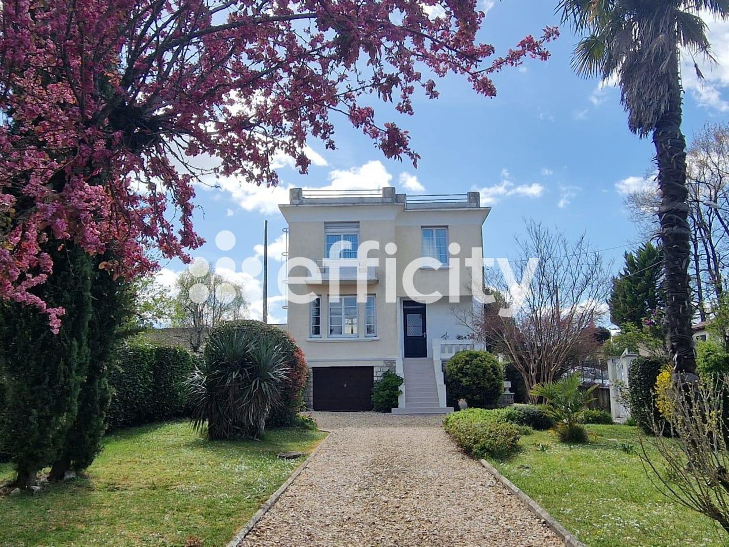 Maison à vendre - 4 pièces - 97m2 - Saint-Michel (16470)