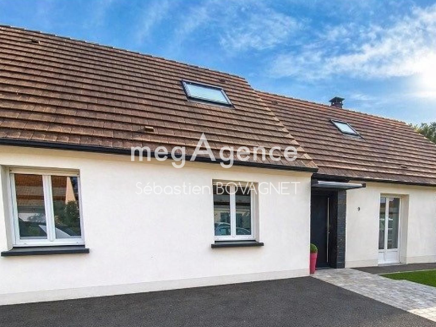 Maison à vendre - 9 pièces - 152m2 - Souillé (72380)