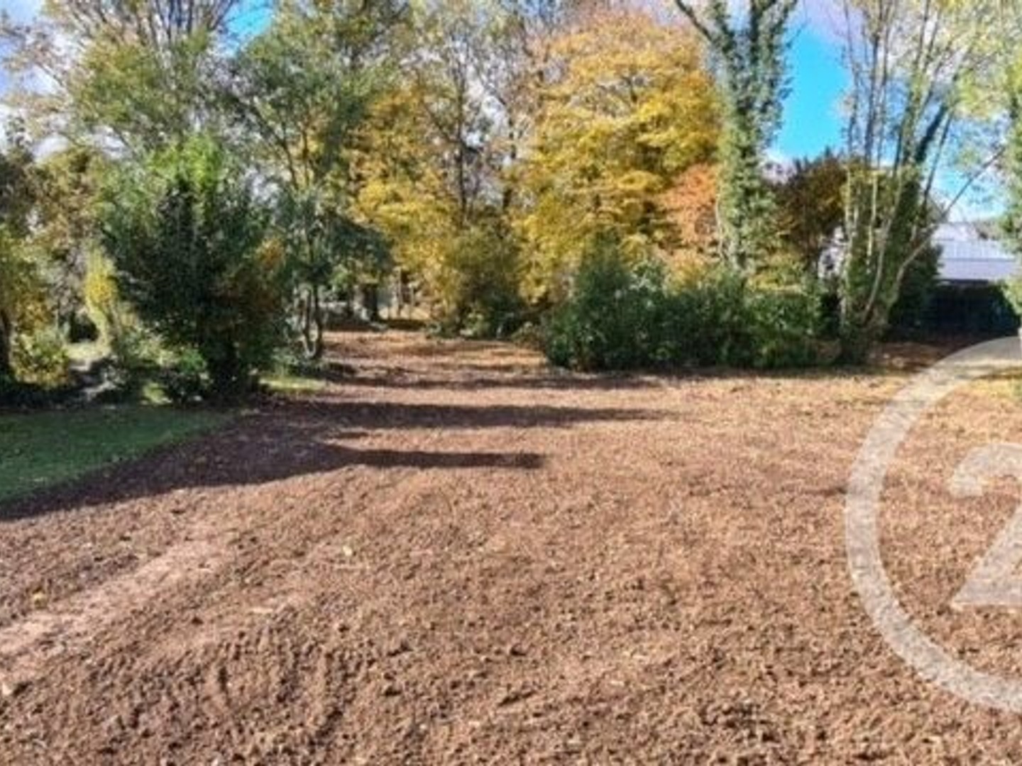 Terrain à vendre - 703m2 - Villecresnes (94440)