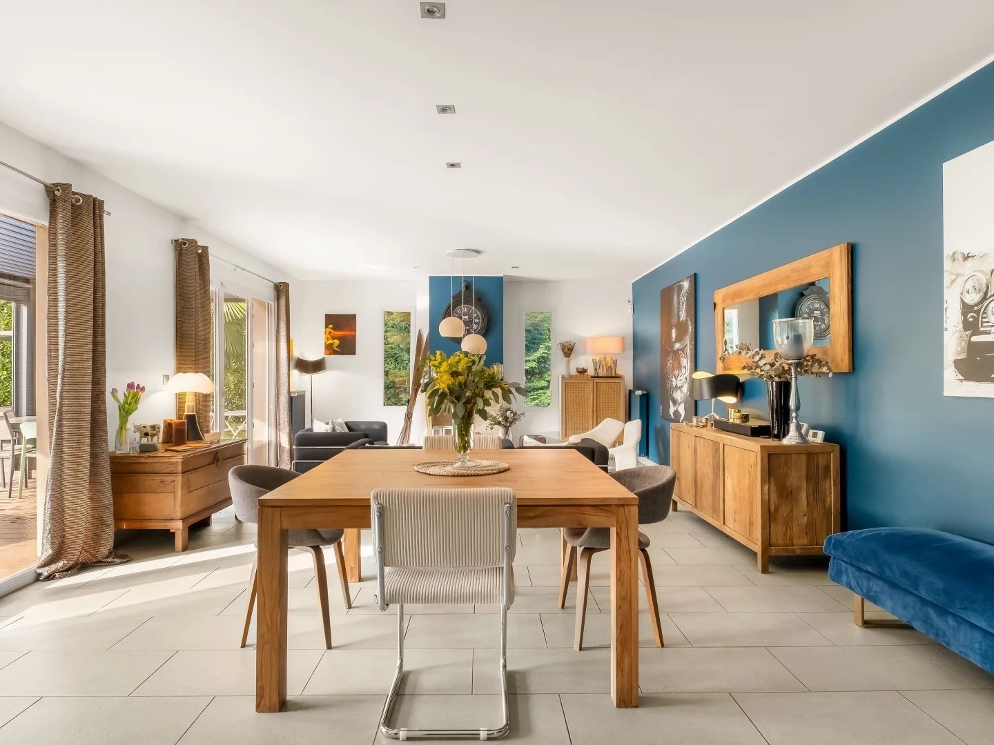 Maison à vendre - 8 pièces - 224m2 - La Tour-De-Salvagny (69890)