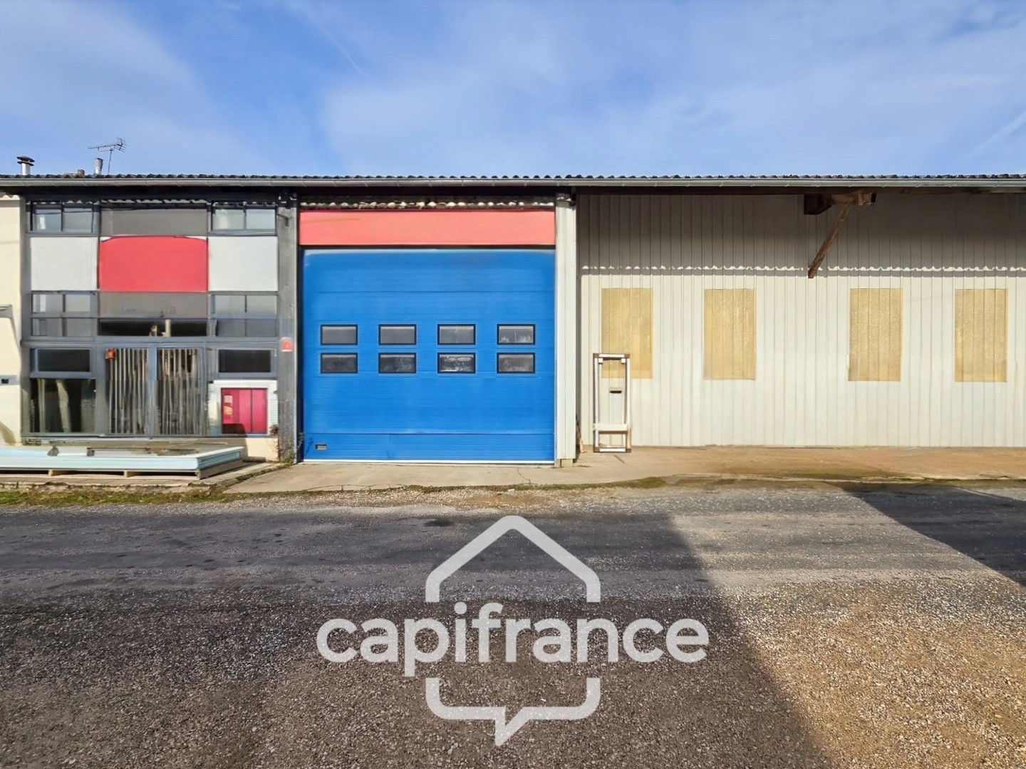 Magasin à vendre - 7 pièces - 605m2 - Ouroux-Sur-Saône (71370)