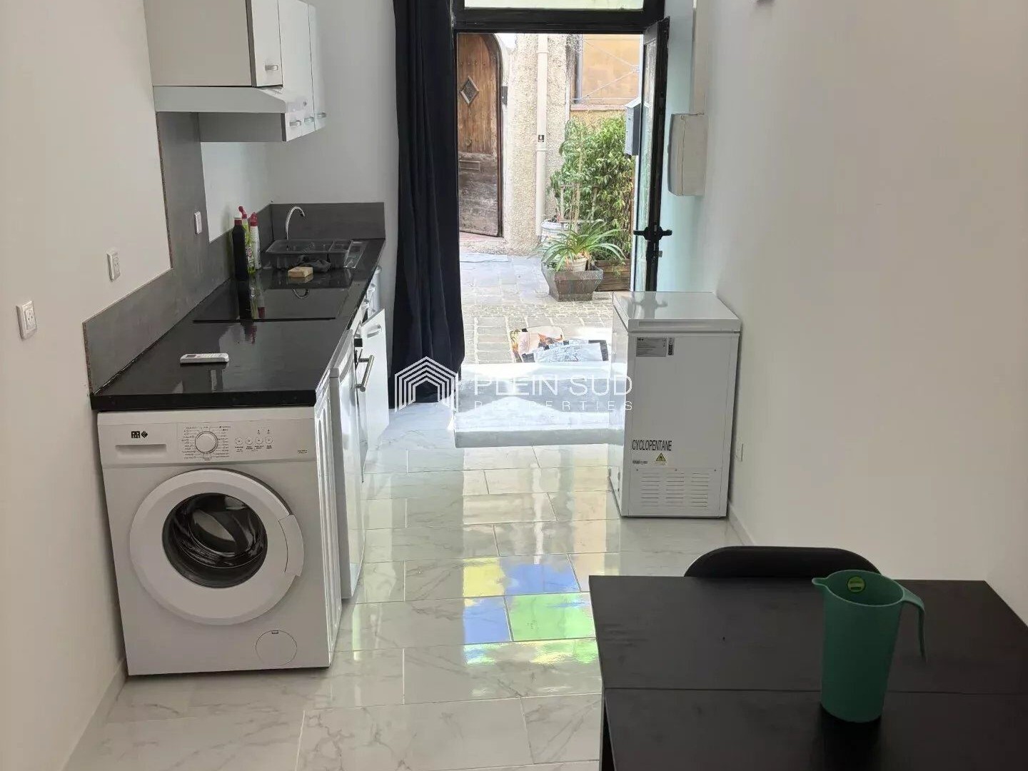 Appartement à vendre - 1 pièce - 20m2 - Villeneuve-Loubet (06270)