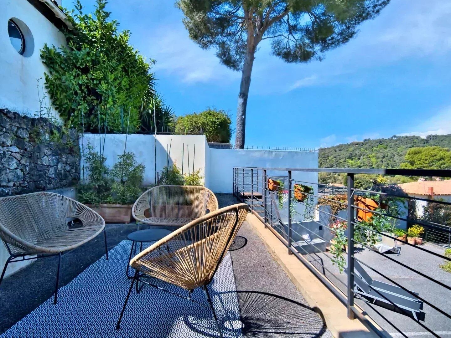 Quartier des 4 chemins - Villa contemporaine avec piscine et vue