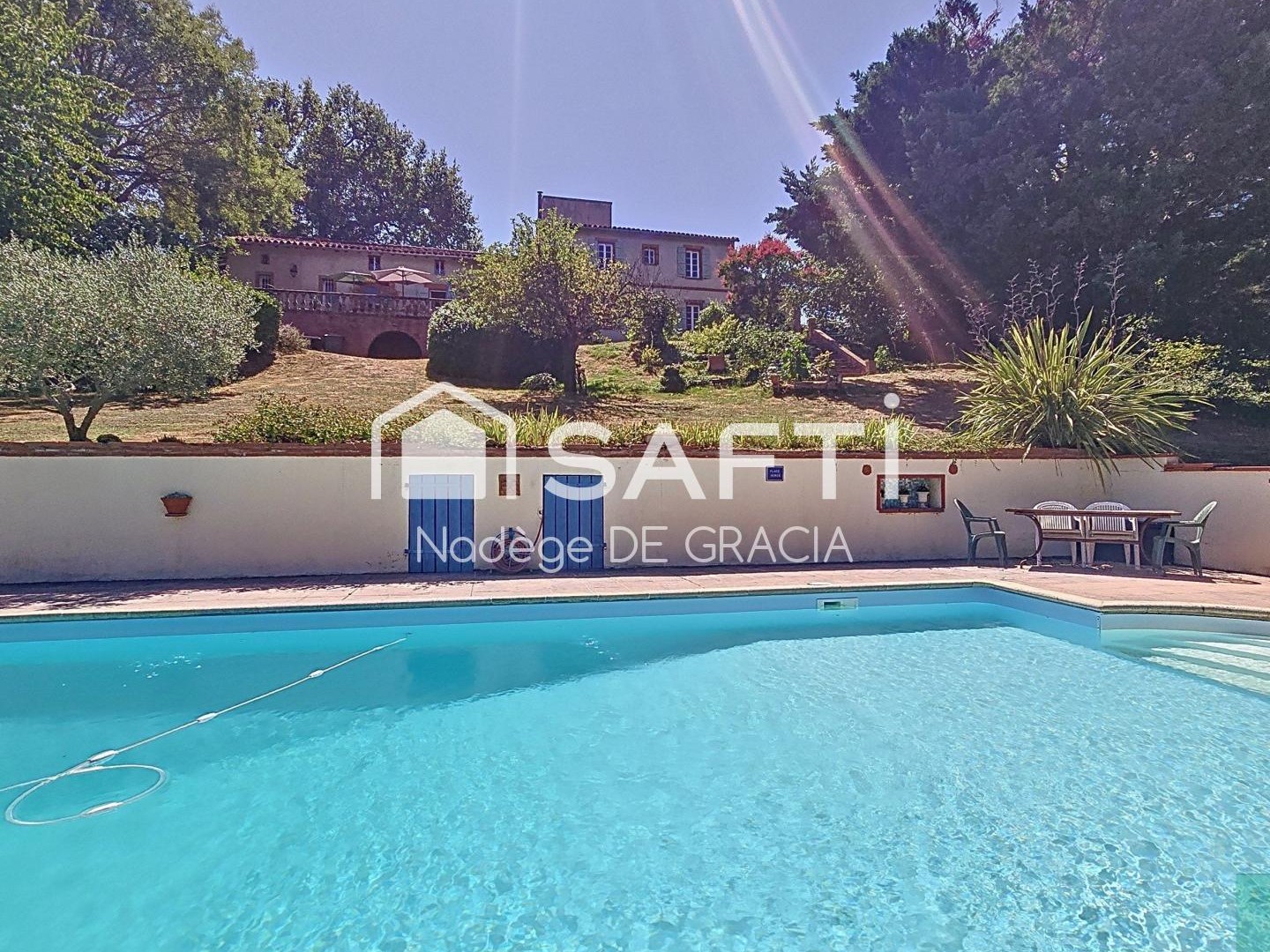Propriété de charme 294 m2 avec dépendance de 65m2