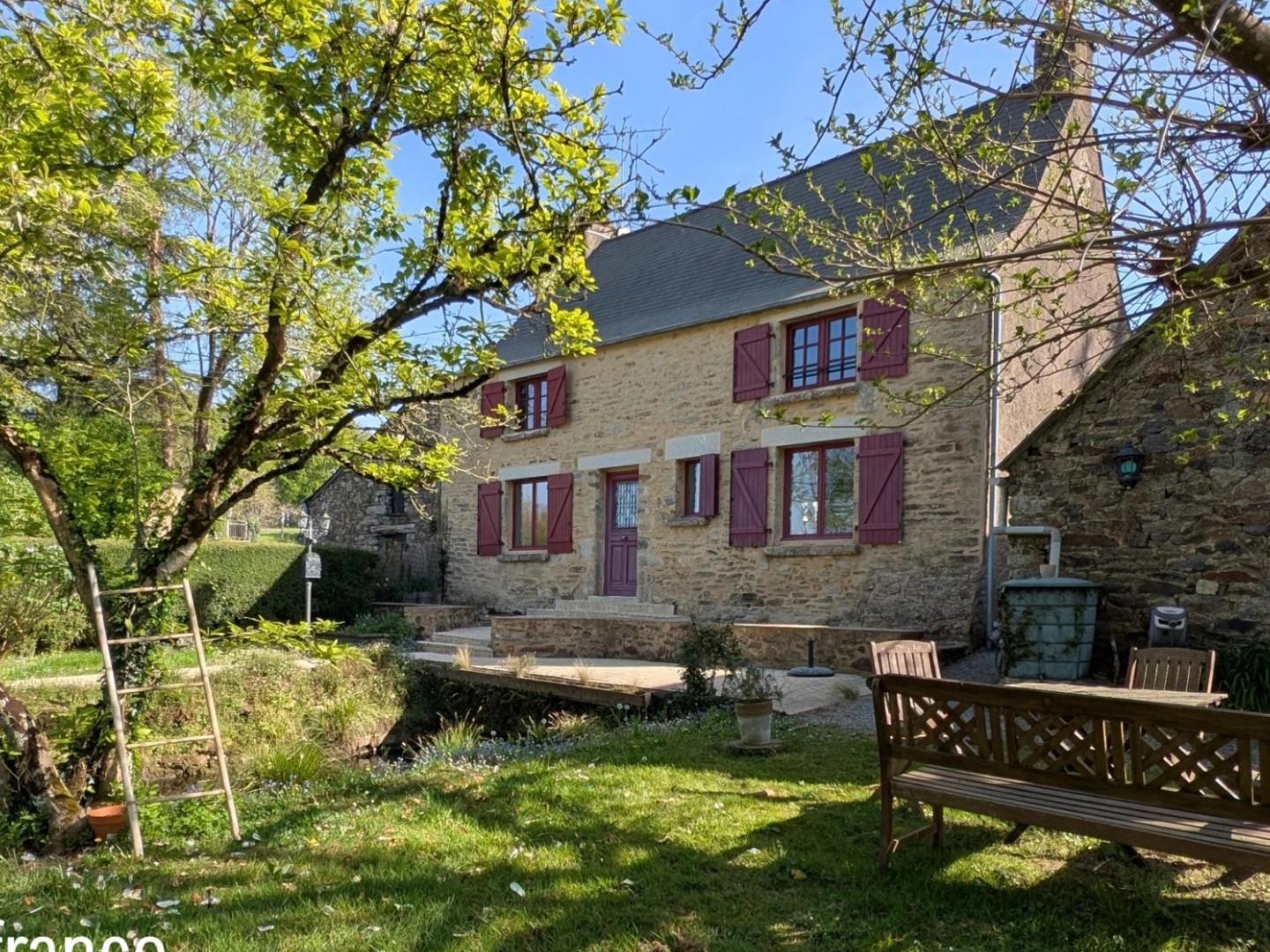 Maison à vendre - 6 pièces - 151m2 - Peillac (56220)