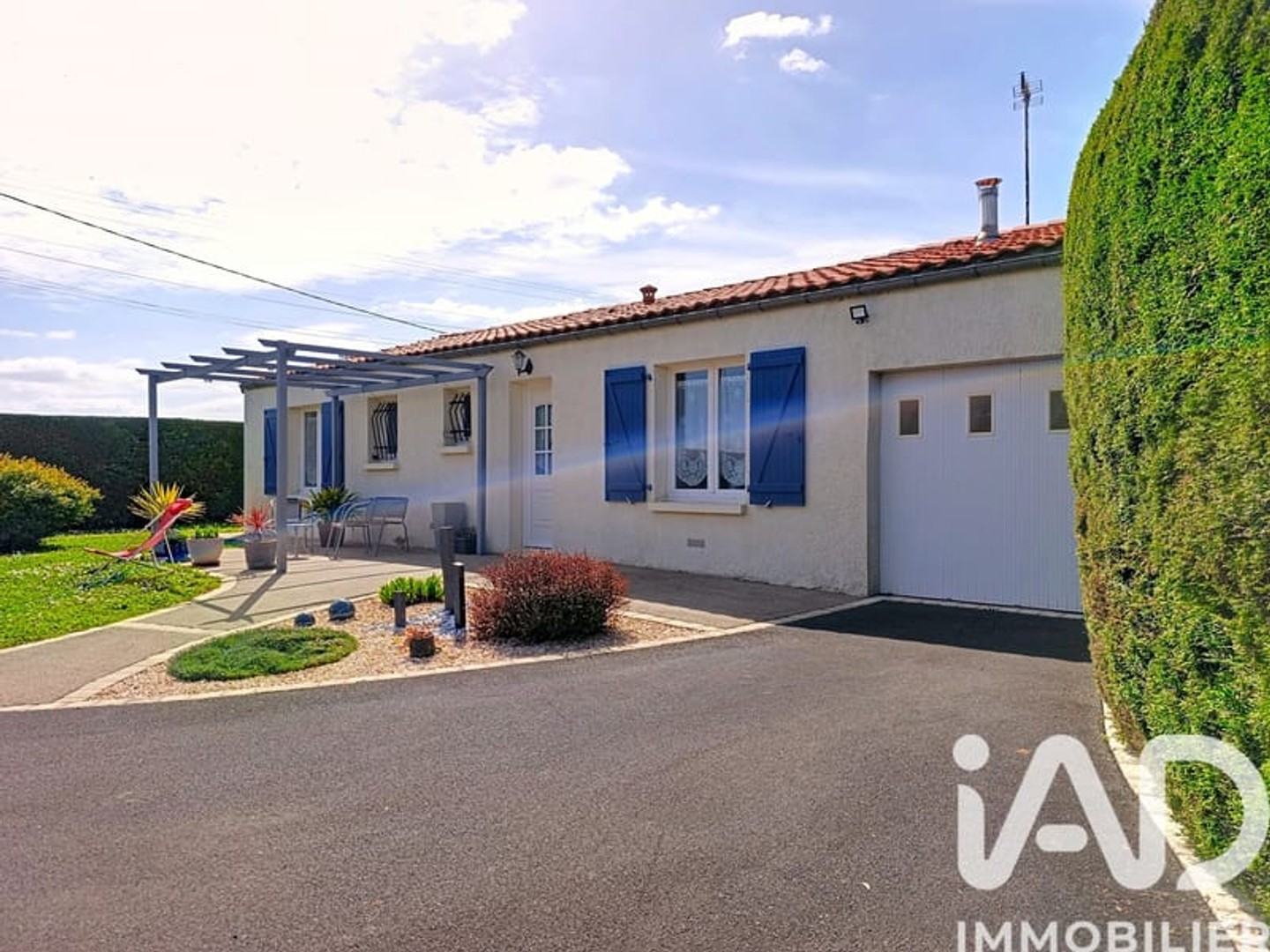 Maison à vendre - 4 pièces - 92m2 - Genouillé (17430)