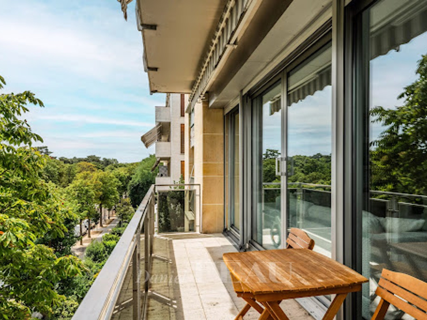Appartement à vendre - 5 pièces - 142m2 - Neuilly-Sur-Seine (92200)