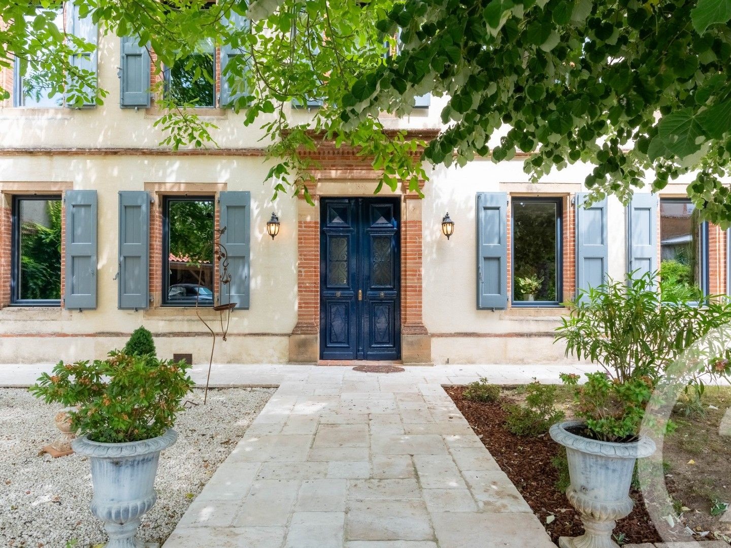 Maison à vendre - 11 pièces - 358m2 - Marssac-Sur-Tarn (81150)
