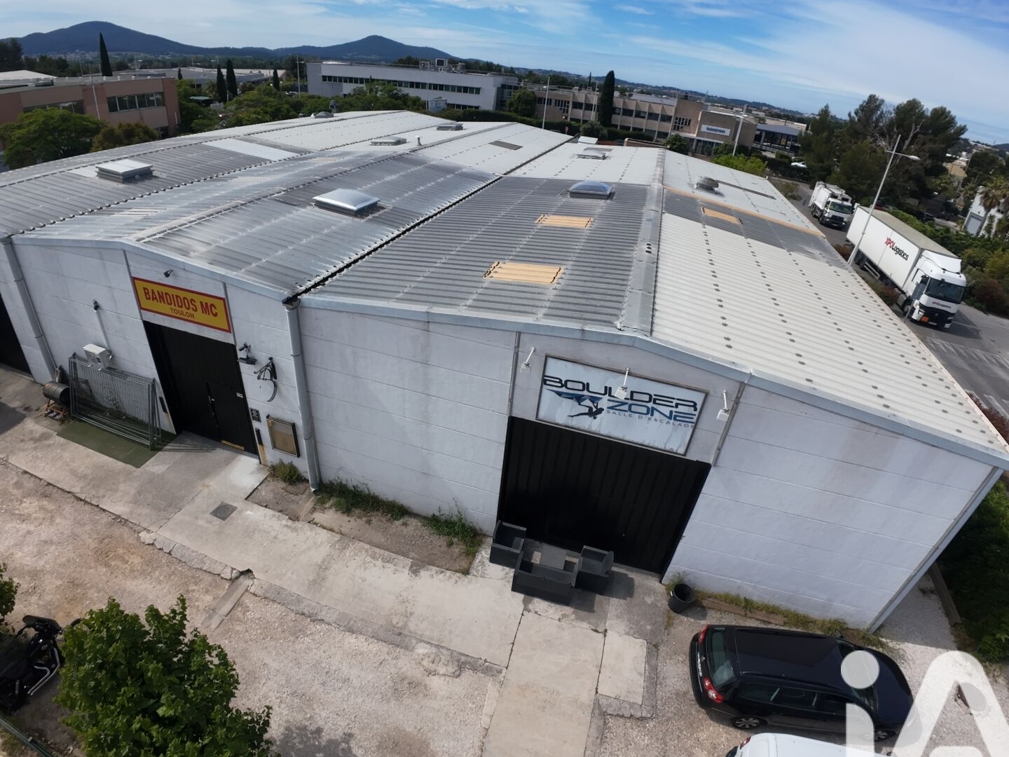 Magasin à vendre - 508m2 - La Garde (83130)