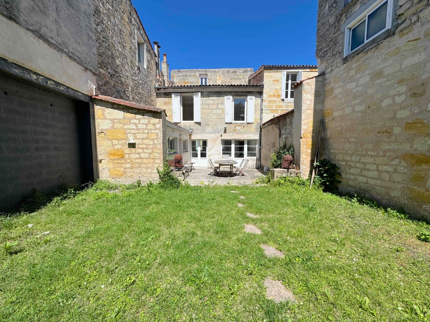 Maison 7 Pièces - Jardin - Chartrons