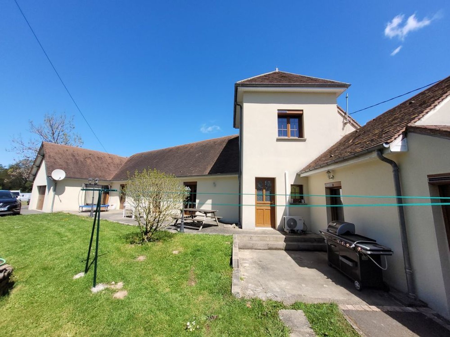 Maison à vendre - 8 pièces - 160m2 - Saint-Marien (23600)
